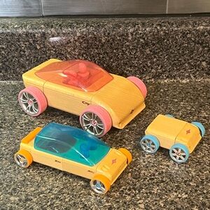 Automoblox Wooden Toy Car Set with Pink and Blue